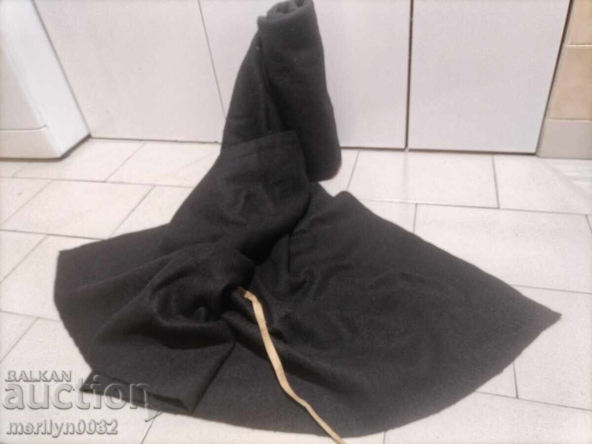 Auction  Paid roll of hand-woven woolen fabric black shalwar 168/140 cm