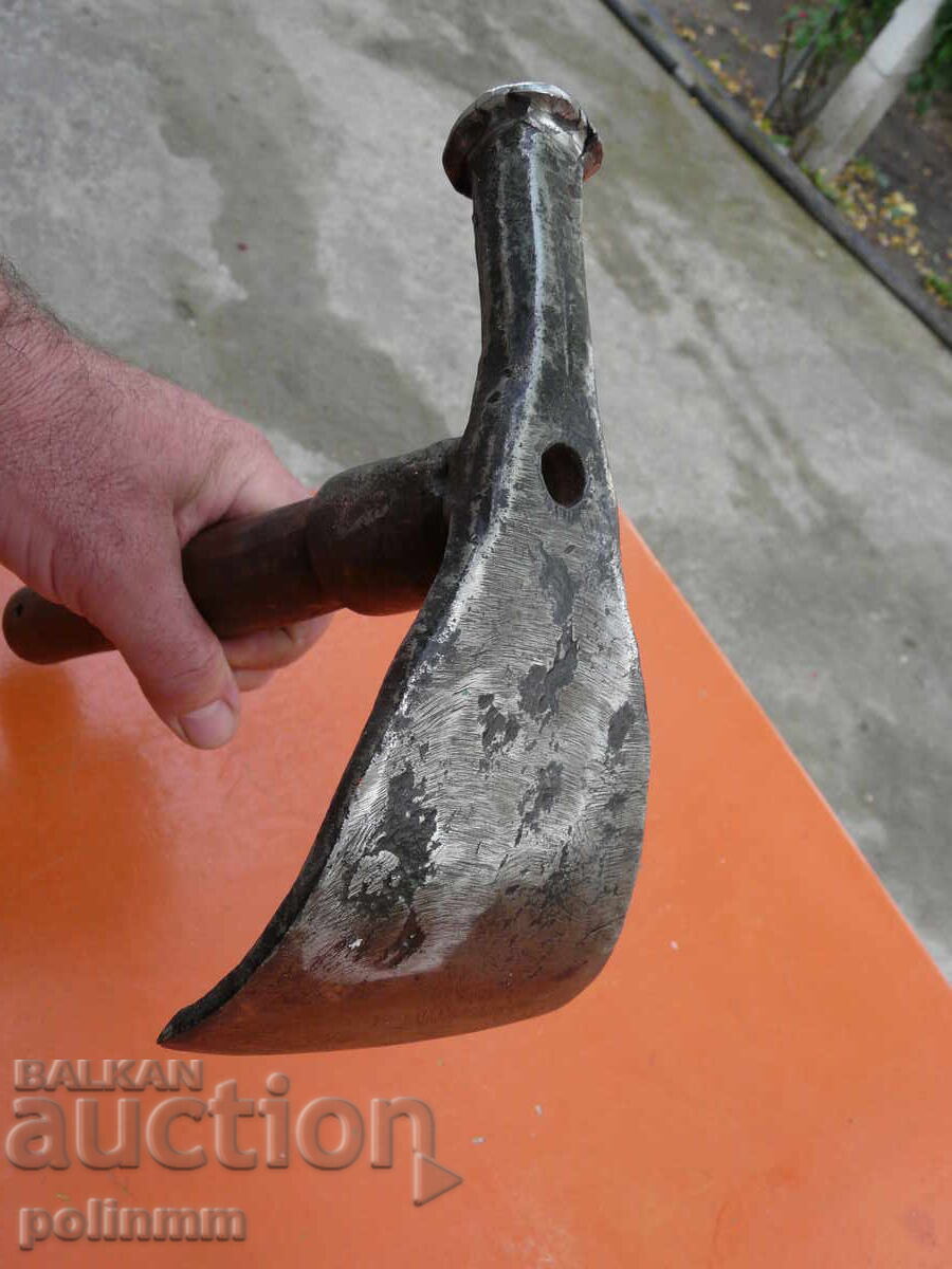 Δημοπρασία Εργαλείο για σκάψιμο καναλιών