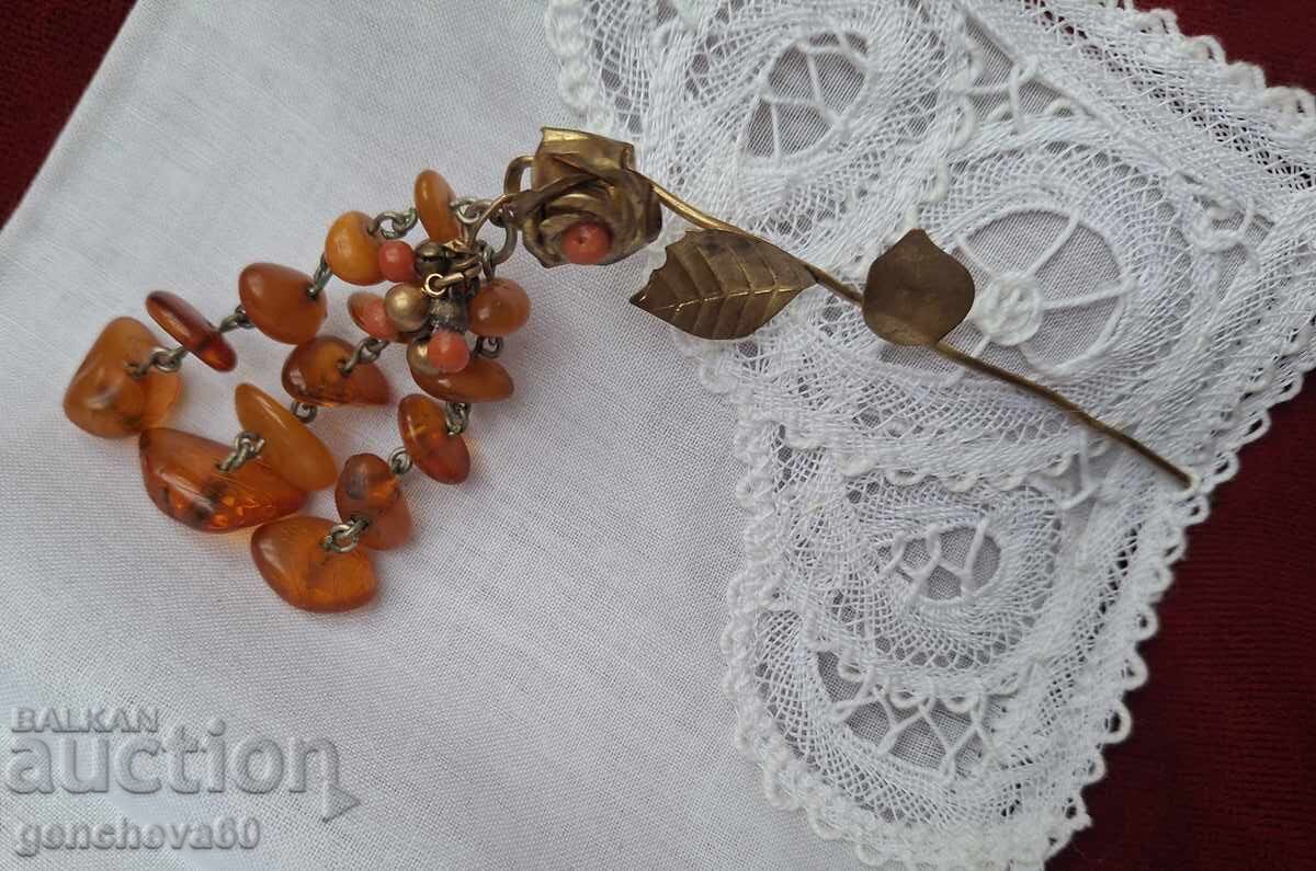 Ac de păr cu chihlimbar natural baltic cu preț 60.00 BGN | € 30.68