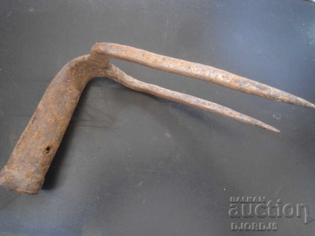 Παλιά γεωργική λεπίδα με τιμή 5.00 BGN | € 2.56