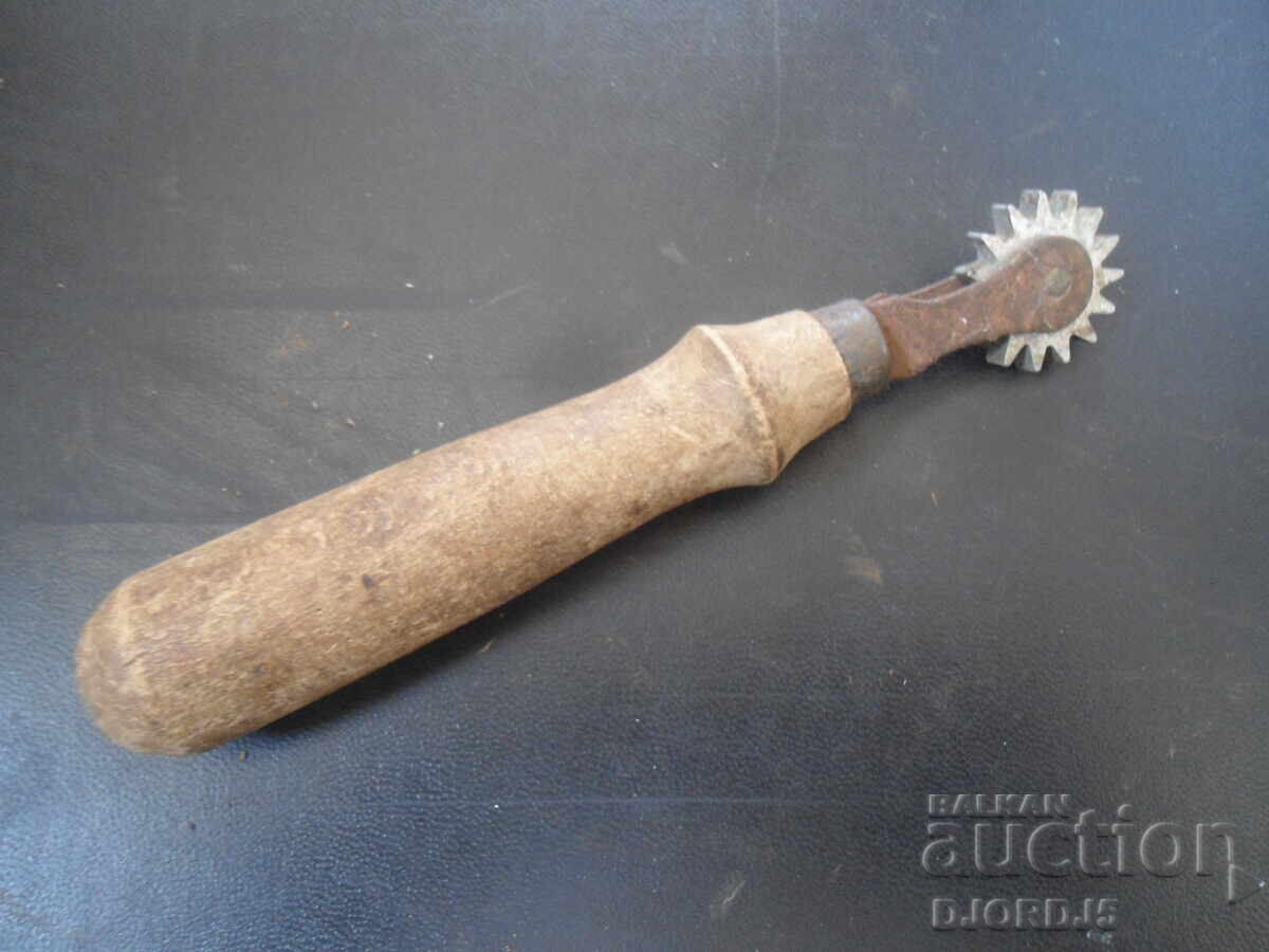 An old instrument An old instrument