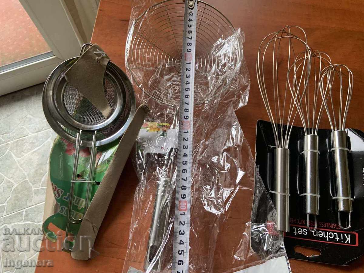 LOT BUCĂTĂRIE-STRECURĂTOARE 3 BUC. SET, STRECURĂTOARE ȘI TELURI 3 BUC. SET cu preț 18.00 BGN | € 9.20