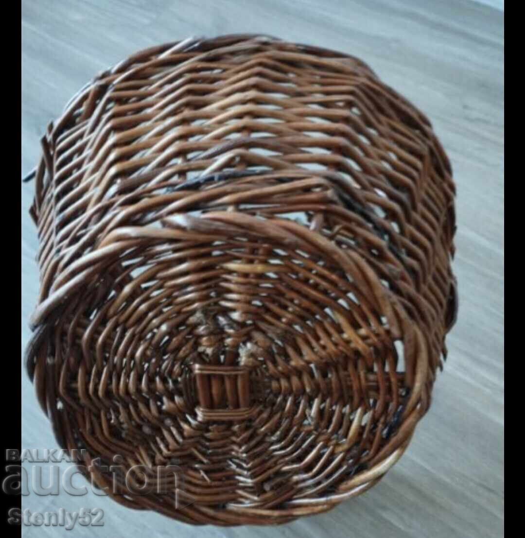 Wicker basket with price 12.00 BGN | € 6.14 Wicker basket with price 12.00 BGN | € 6.14