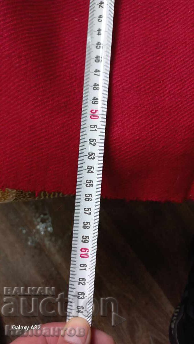 Παράδοση ΣΤΑΡ ΛΕΠΤΗ ΜΑΛΛΙΝΗ ΚΟΚΚΙΝΗ ΖΩΝΗ ΦΟΡΕΣΙΑ