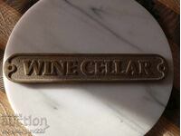 Placă - Crama de vinuri