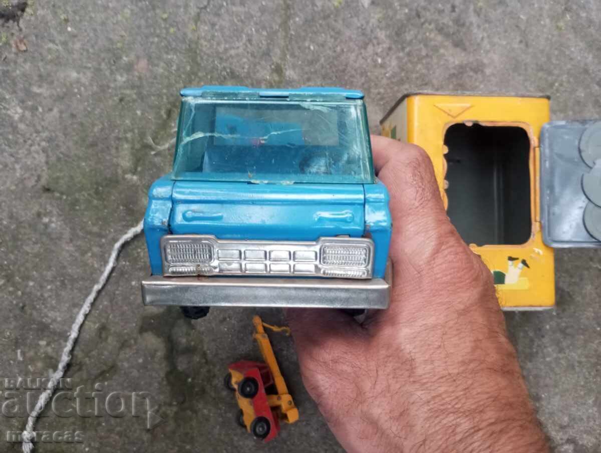 Licitație Jucării vechi pentru copii