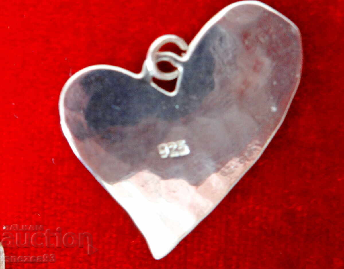 Silver Heart Pendant 925, Heart Medallion with price 6.00 BGN | € 3.07 Silver Heart Pendant 925, Heart Medallion with price 6.00 BGN | € 3.07
