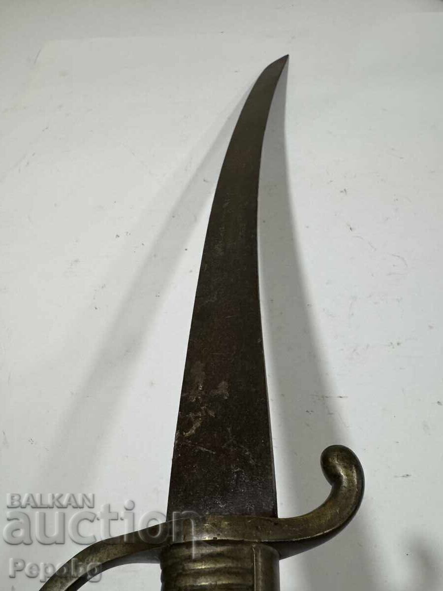 Доставка на Стара френска сабя Доставка на Стара френска сабя