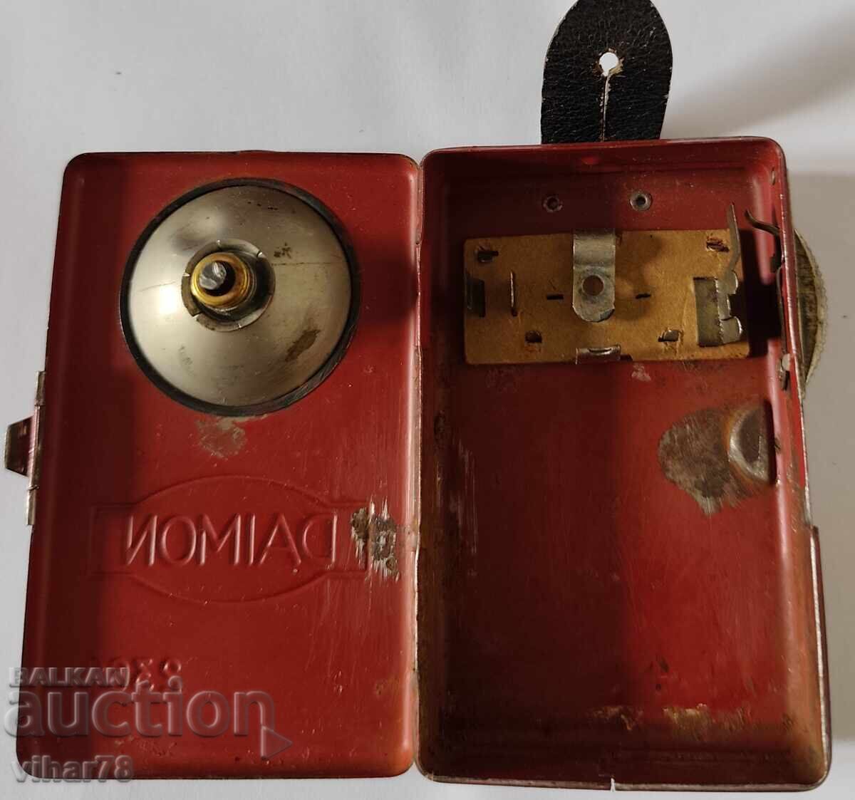 Licitație Un felinar vechi