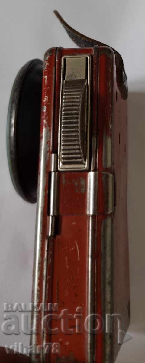 Livrarea Un felinar vechi