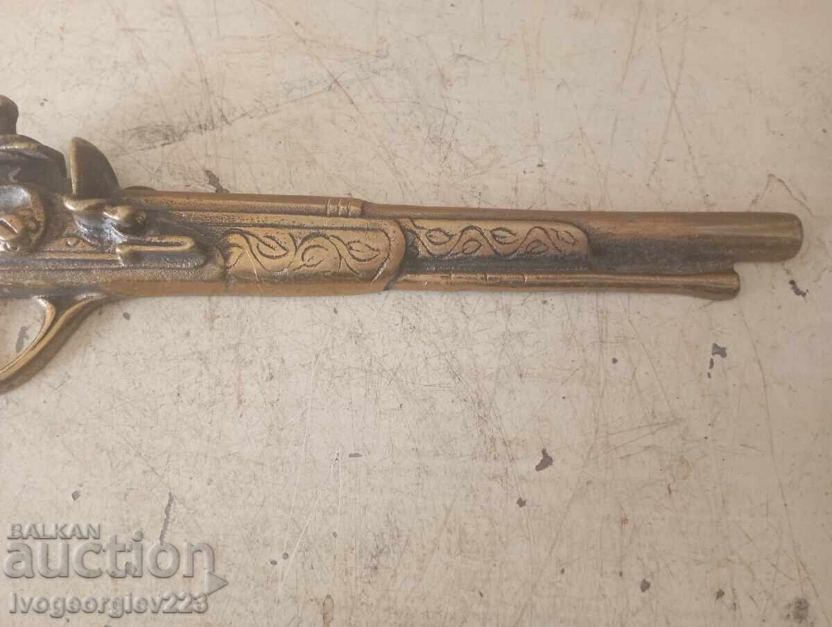 Auction  Decoration gun