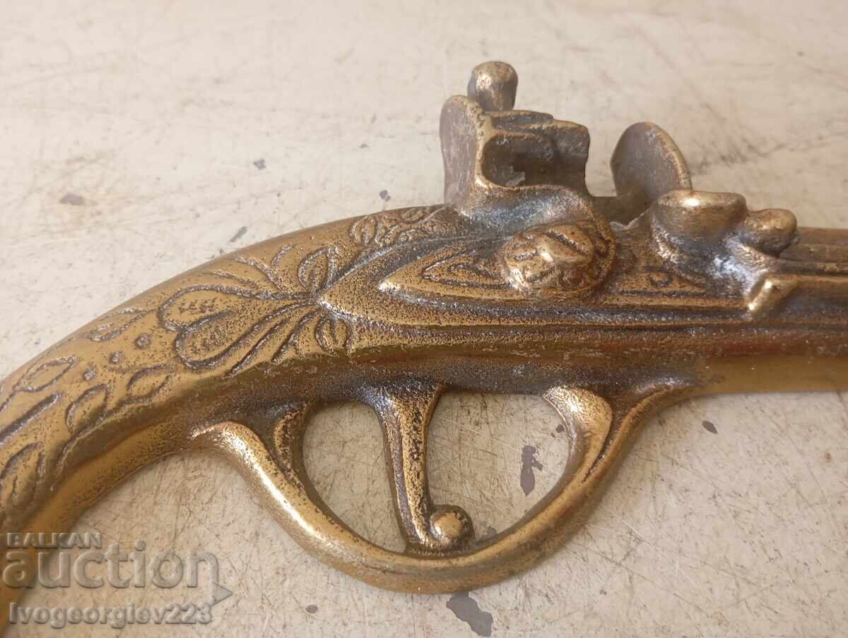 Delivery of Decoration gun