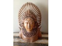 Ξύλινη μάσκα