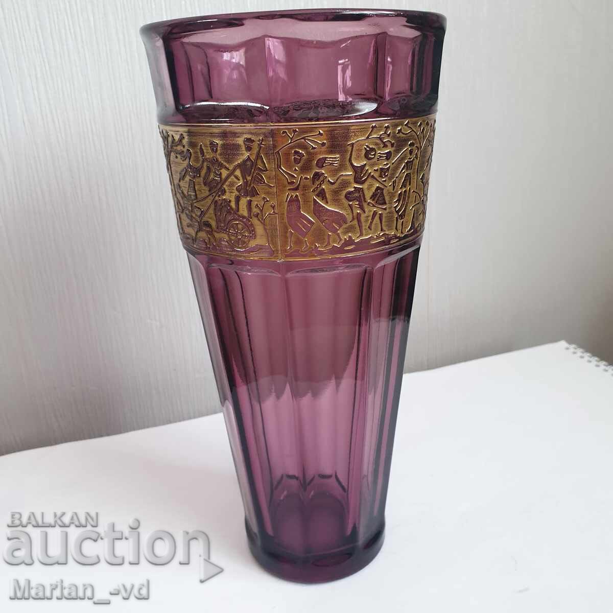 The Amethyst Vase of Ludwig Moser - 5