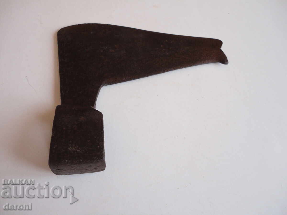 Υπέροχο τσεκούρι με καμπύλη και χαρακτικά - 7