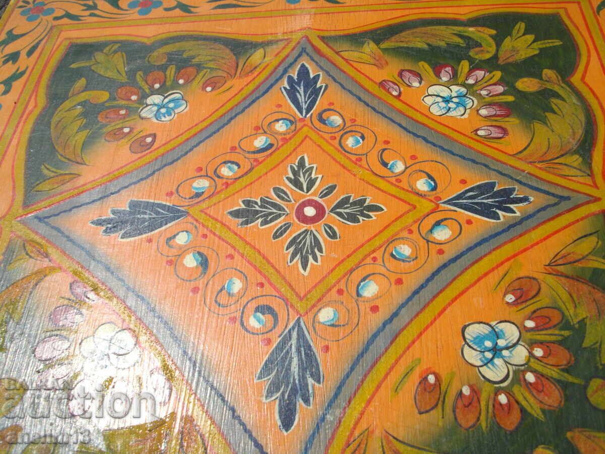 Доставка на КРАСИВА РЪЧНО РИСУВАНА МАСА МАЛКА МАСИЧКА KARE Доставка на КРАСИВА РЪЧНО РИСУВАНА МАСА МАЛКА МАСИЧКА KARE