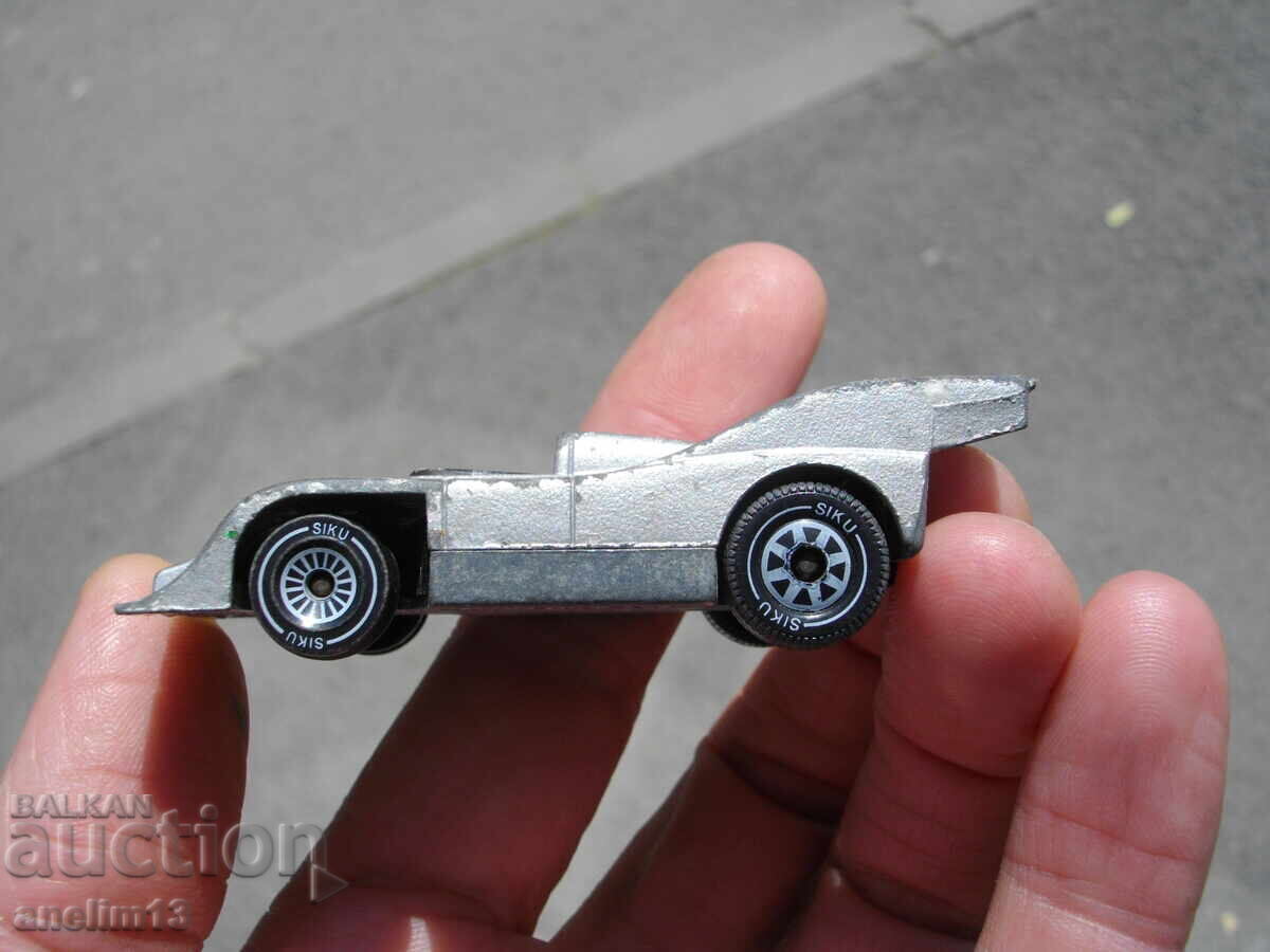 Auction  OLD METAL CAR PORSCHE 917/10 SIKU W. GERMANY