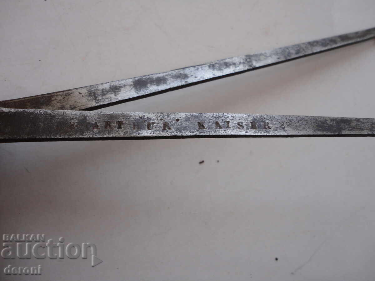 Εργαλείο διαβήτη στρατού Kaiser με τιμή 50.00 BGN | € 25.56