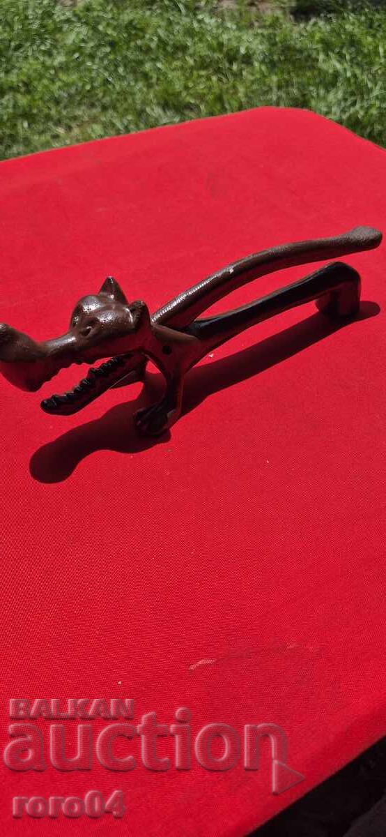 Auction  NUTCRACKER - EXCELLENT