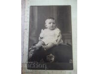 Fotografie veche pe carton a fiului generalului Kutinchev