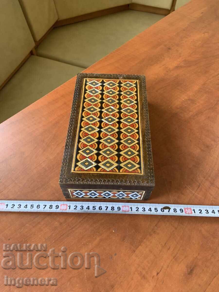 Παράδοση ΚΟΥΤΙ ΞΥΛΟ ΠΥΡΟΓΡΑΦΙΚΟ ΣΧΕΔΙΟ ΑΝΤΙΚΕ ΑΠΟ SOCA MOSTRA