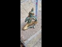 Χάλκινο άγαλμα. Γλυπτό