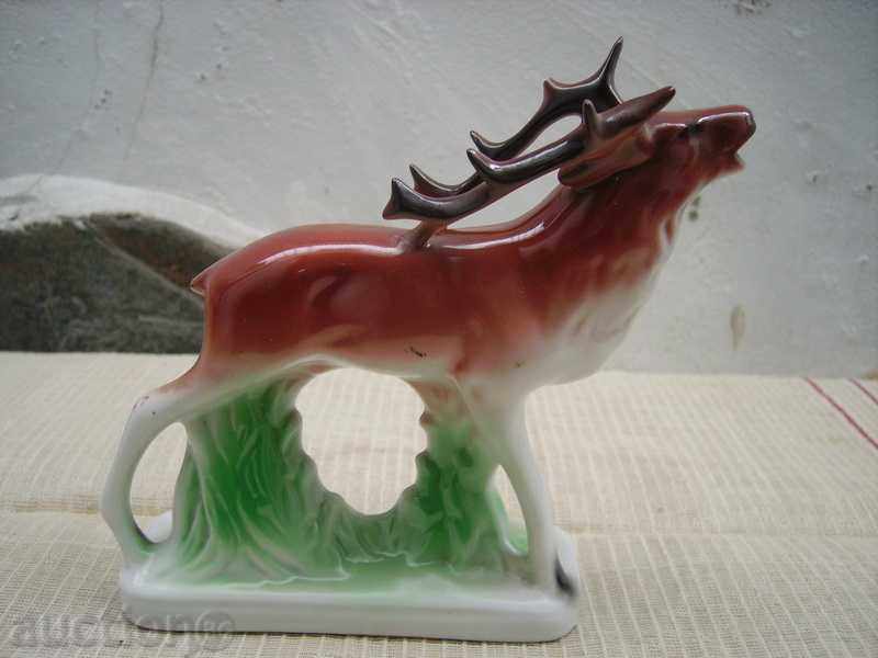 I am selling a porcelain deer figure with price 22.00 BGN | € 11.25 I am selling a porcelain deer figure with price 22.00 BGN | € 11.25