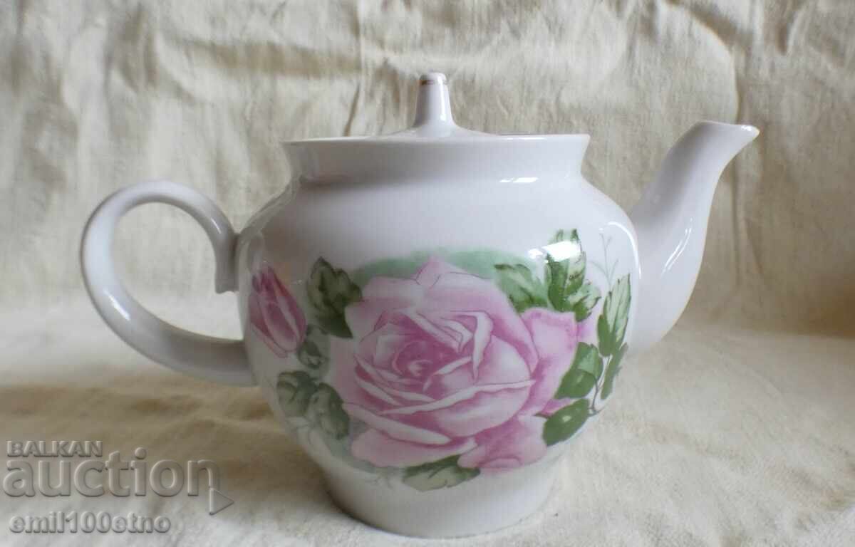 Μικρή τσαγιέρα παλιά πορσελάνη ΕΣΣΔ