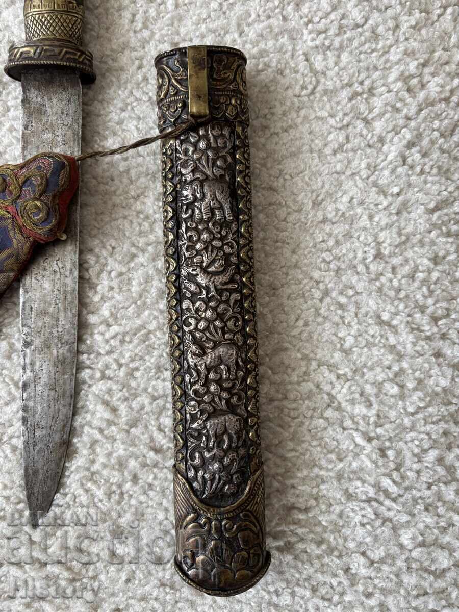 Аукцион Античен индийски нож Аукцион Античен индийски нож