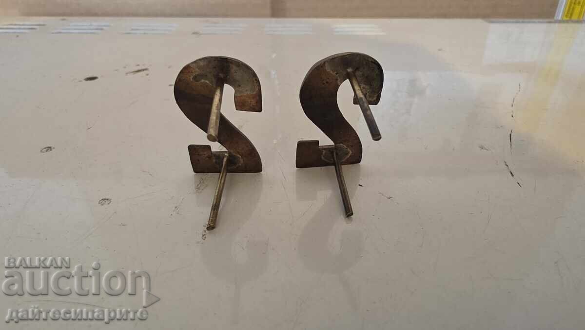 Licitație Cifre de pe uniformă, probabil BA Licitație Cifre de pe uniformă, probabil BA