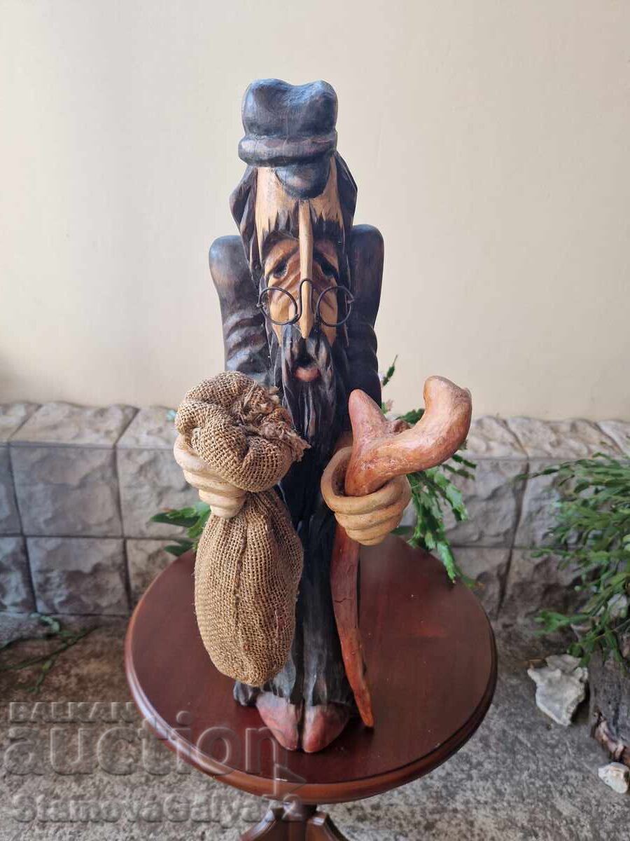 Auction  Beautiful large antique wooden figure statuette