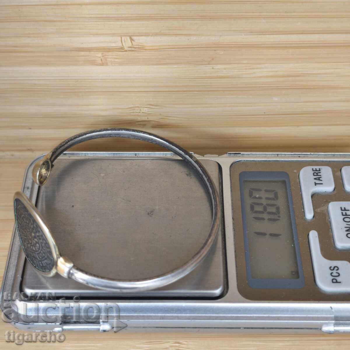 Livrarea bratara de argint Livrarea bratara de argint