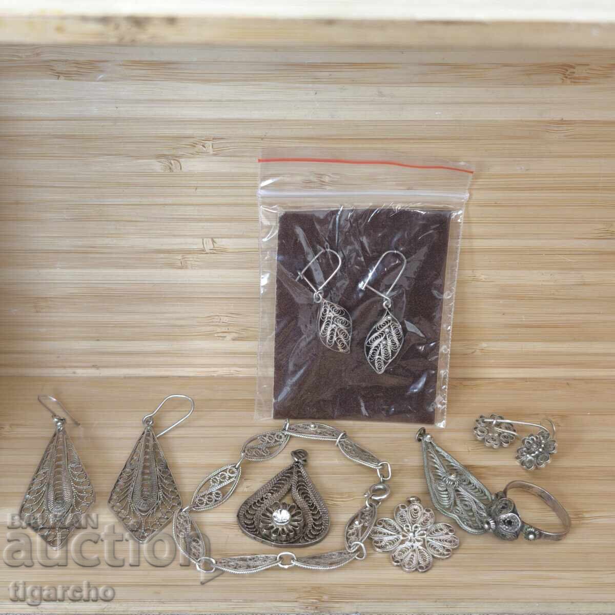 Bijuterii din argint cu preț 140.00 BGN | € 71.58 Bijuterii din argint cu preț 140.00 BGN | € 71.58