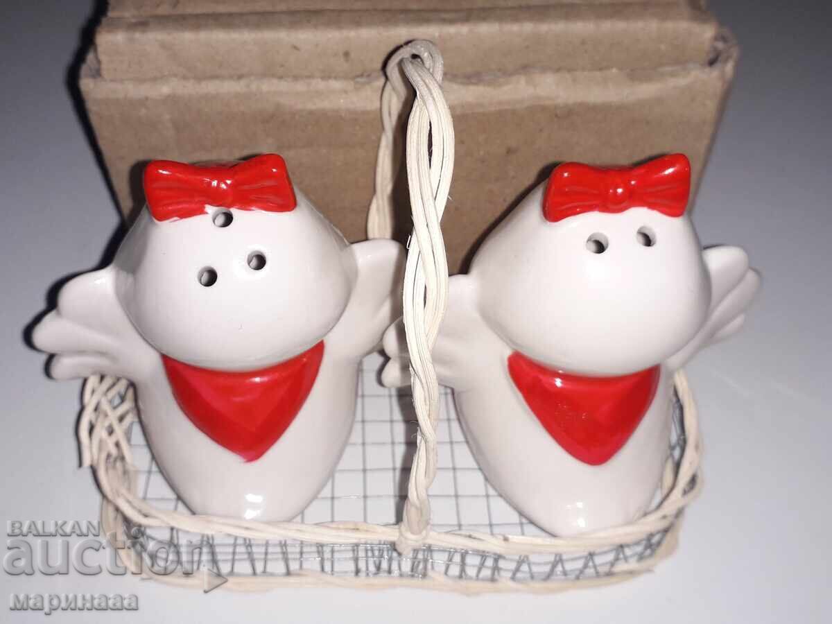 НОВ КОМПЛЕКТ СОЛНИЦИ с цена 5.00 лв. | € 2.56 НОВ КОМПЛЕКТ СОЛНИЦИ с цена 5.00 лв. | € 2.56