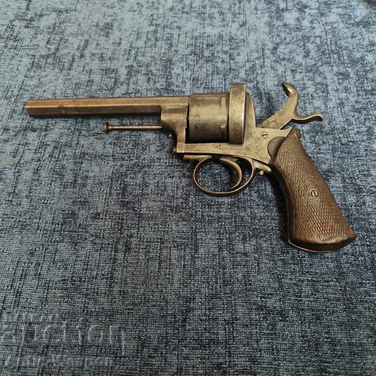 Large Pistol, Naval Shift Revolver, France, M1854 with price 690.00 BGN | € 352.79 Large Pistol, Naval Shift Revolver, France, M1854 with price 690.00 BGN | € 352.79