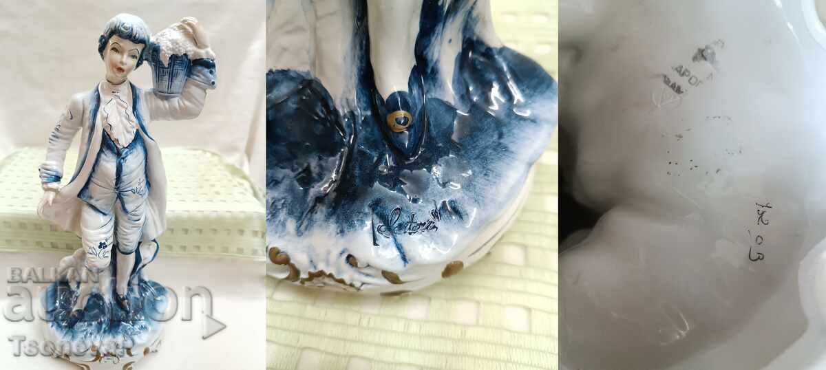 Porcelain figurine of CAPODIMONTE - 7 Porcelain figurine of CAPODIMONTE - 7