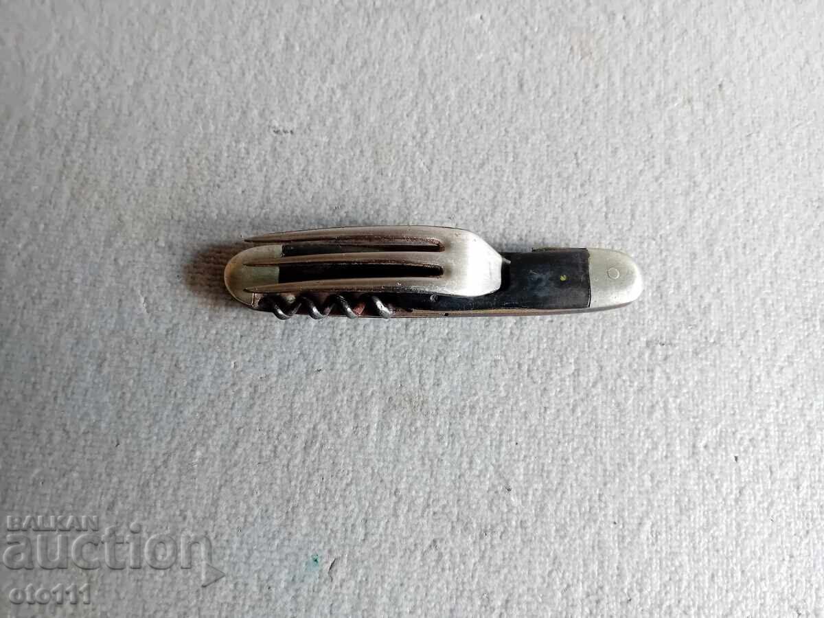 ΠΑΛΙΟ ΠΤΥΣΣΟΜΕΝΟ ΠΙΡΟΥΝΙ - ΚΕΡΑΣ ΜΠΟΥΒΑΛΙΟΥ - 5