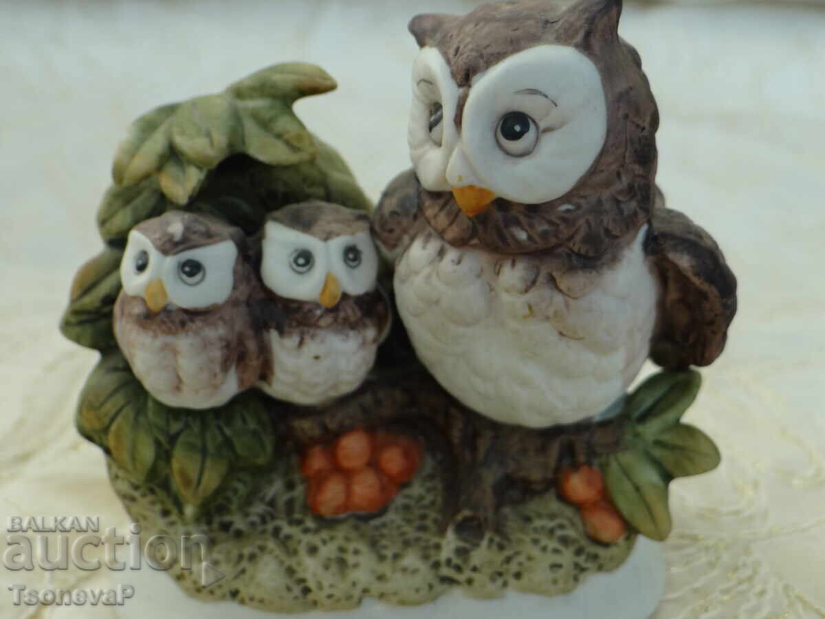 Figurine Family of Owlets in Unglazed Porcelain - 5 Figurine Family of Owlets in Unglazed Porcelain - 5