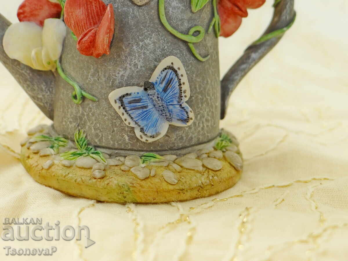 Bird figurine, watering can, flowers, butterfly - 5 Bird figurine, watering can, flowers, butterfly - 5