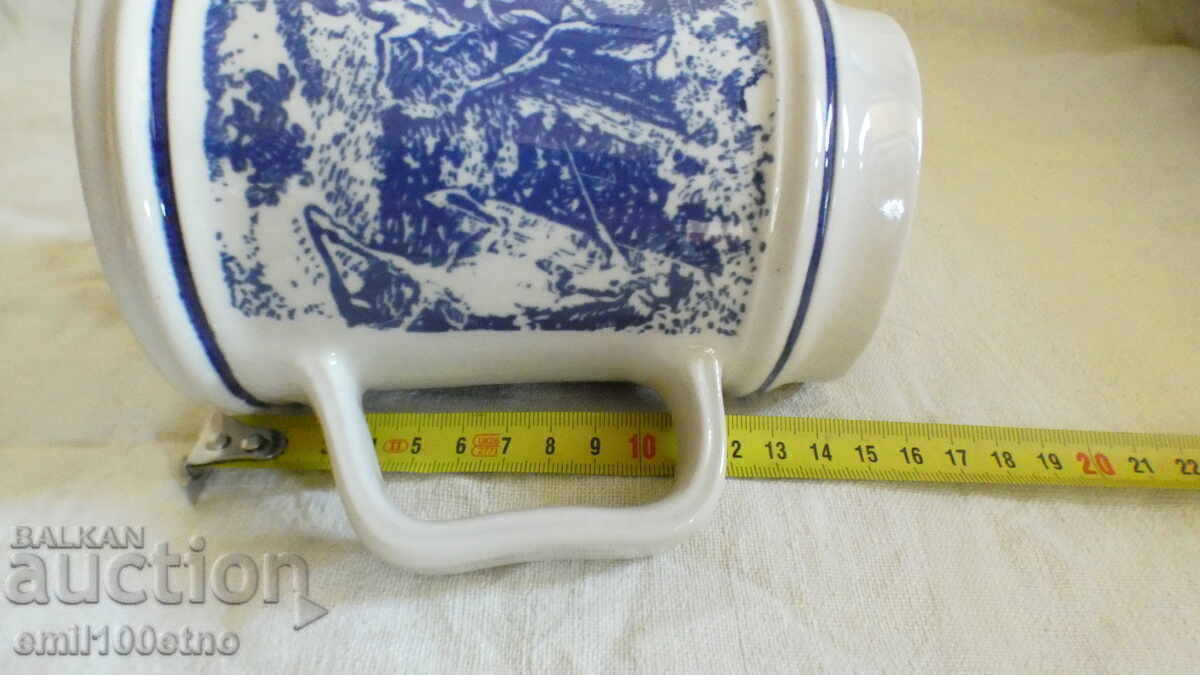 Half a hunting scene, old Bulgarian porcelain, Razvitie Kaleitsa - 5