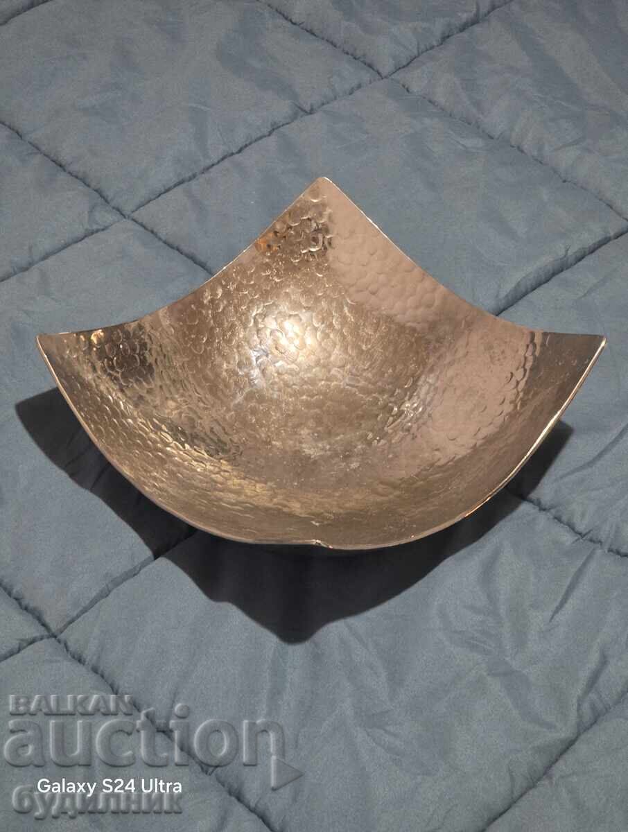 Auction  Silver-plated beautiful fruit bowl for fruits. Dimensions in the photo