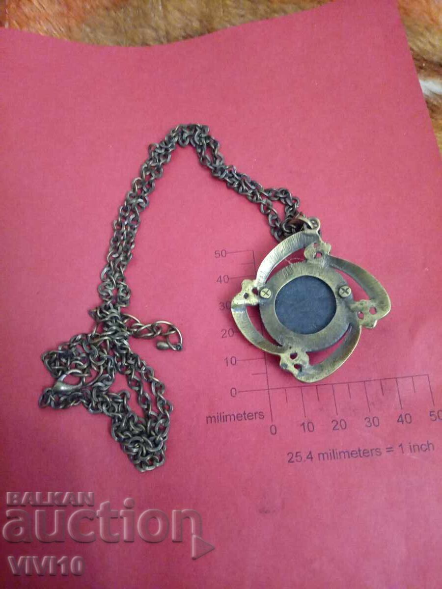 Antique cameo necklace with price € 15.00 | 29.34 BGN