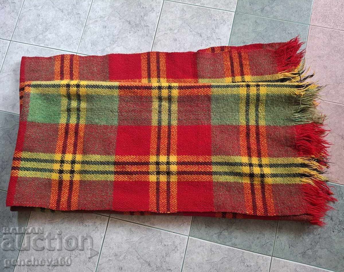 Κουβέρτα Ροδόπης με τιμή € 8.00 | 15.65 BGN