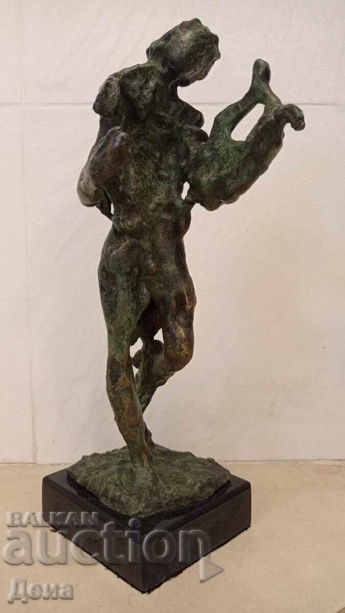 Sculptură din bronz de Krum Damyano