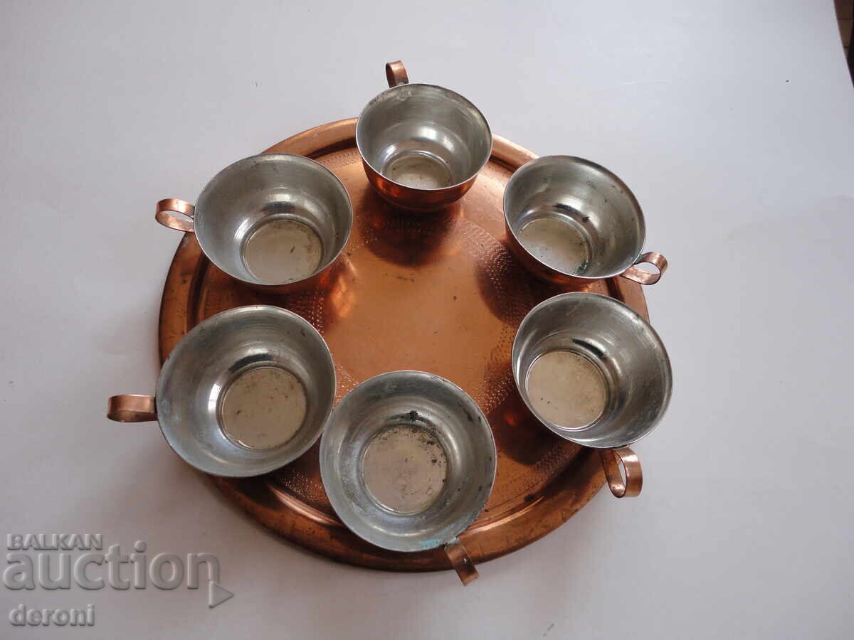 Μέλι χάλκινο σερβίτσιο με δίσκο φλιτζάνια φλιτζάνι