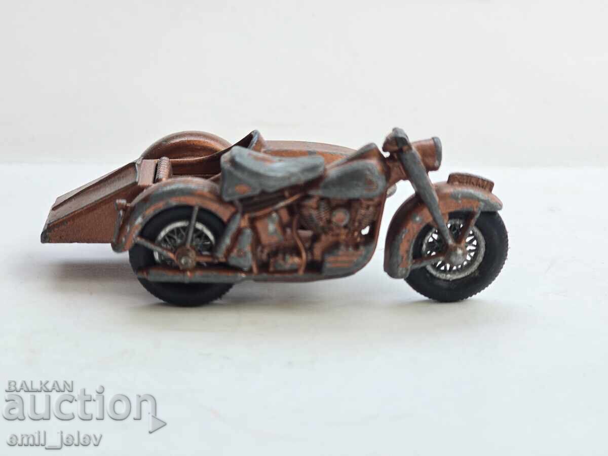 LESNEY MATCHBOX - 66B Harley Davidson 1962-1966 cu preț 24.99 BGN | € 12.78