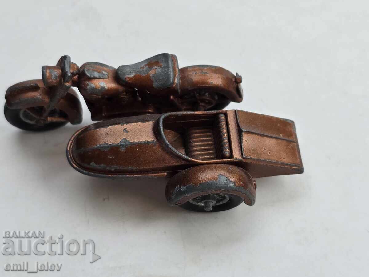 LESNEY MATCHBOX - 66B Harley Davidson 1962-1966 - 5