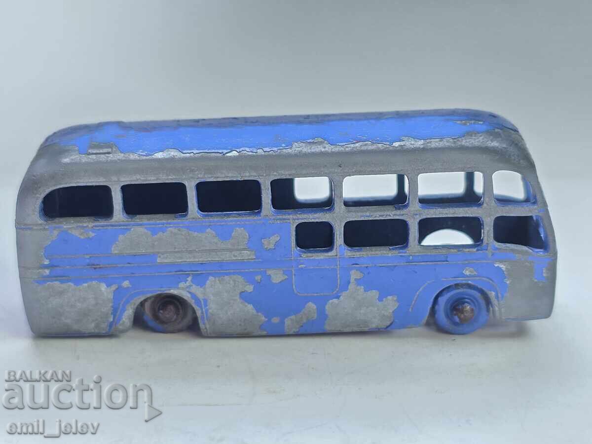 LESNEY MATCHBOX - 58A BEA Coach 1958-1962 with price 19.99 BGN | € 10.22