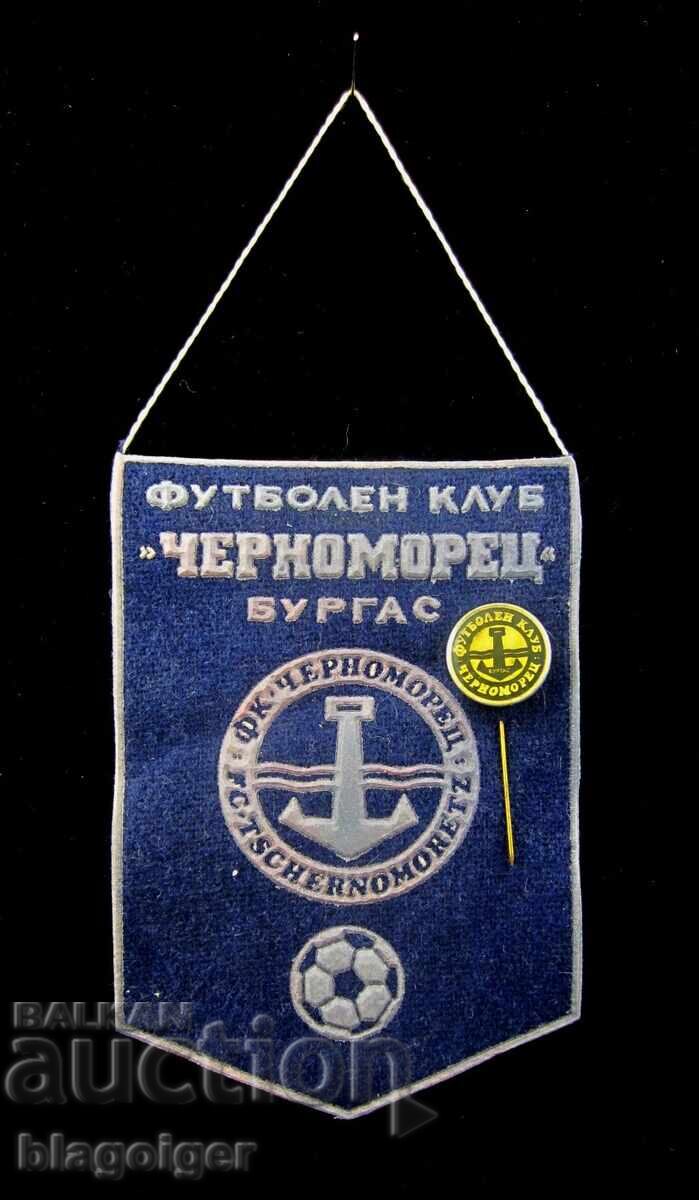 OLD FOOTBALL BADGE and FLAG - CHERNOMORETS BURGAS OLD FOOTBALL BADGE and FLAG - CHERNOMORETS BURGAS