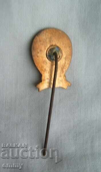 Insigna turistică - Federația de alpinism, Croația cu preț 3.00 BGN | € 1.53 Insigna turistică - Federația de alpinism, Croația cu preț 3.00 BGN | € 1.53